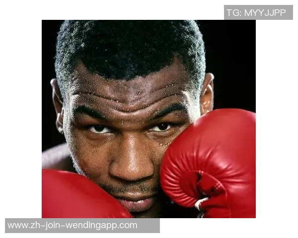 泰森与麦克尼利的世纪对决拳坛传奇的巅峰之战