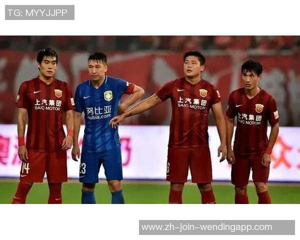 上港与苏宁激战正酣谁能在这场对决中笑到最后