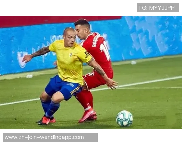 埃瓦尔主场迎战卡迪斯两队争夺西甲宝贵积分之战